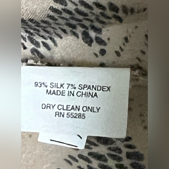 lovely top from Express - Picture 4 of 4